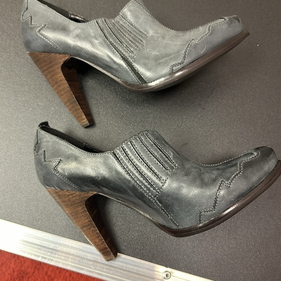 Women’s Envy size 7 - Picture 4 of 8